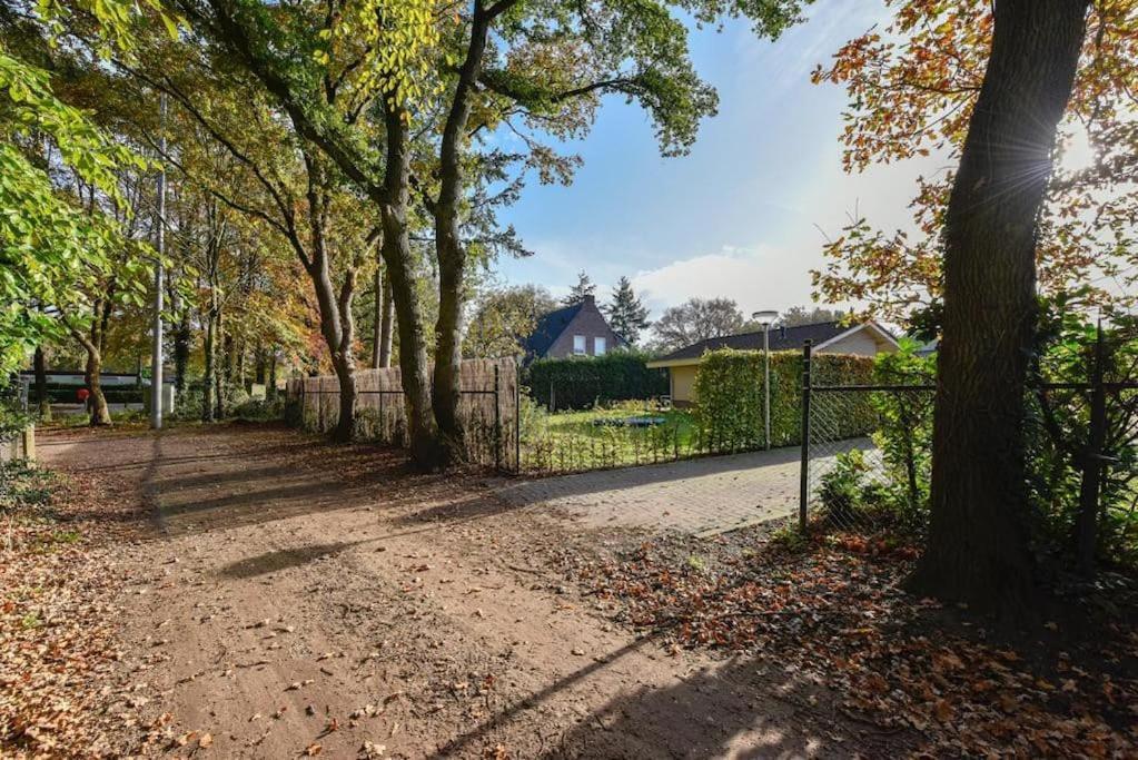 Huinerhofje 2 - Vrijstaand Met Grote Omheinde Tuin, Rust, Privacy En Nabij Bossen Villa Putten Kültér fotó